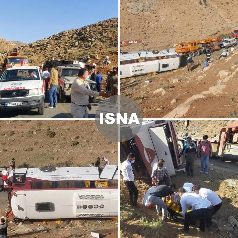 تصویری از واژگونی اتوبوس خبرنگاران در آذربایجان غربی