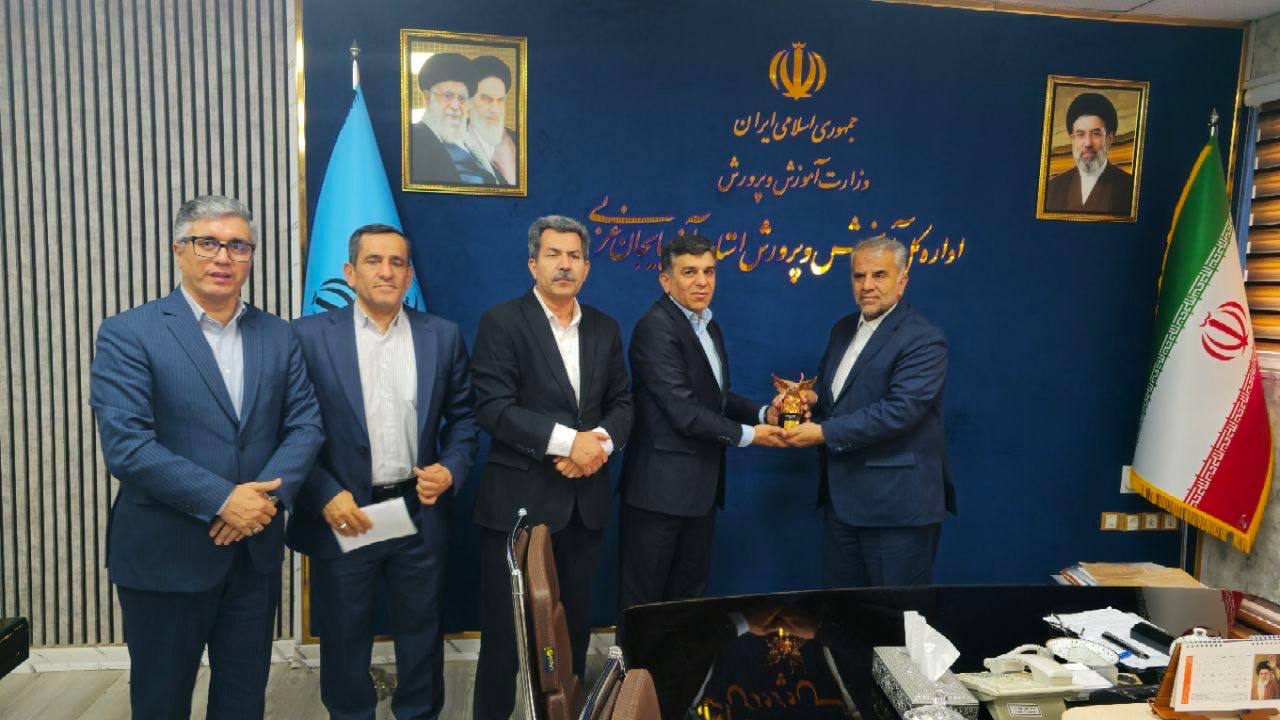 گسترش تعاملات راهبردی بیمه معلم در شمالغرب کشور گسترش تعاملات راهبردی بیمه معلم در شمالغرب کشور