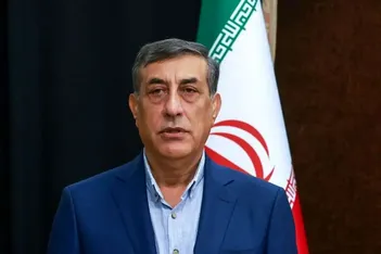 اعتراف جنجالی معاون پزشکیان درباره نفت: ناچاریم به دلال‌ها نفت بدهیم