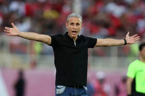فیلم/ ورود گل‌محمدی به زمین تمرین پرسپولیس