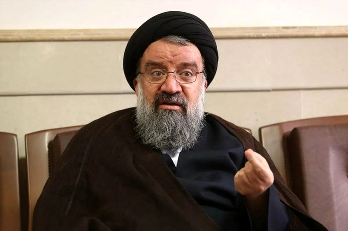 احمد خاتمی: اعضای خبرگان از وضعیت بی‌حجابی در کشور در عذابند