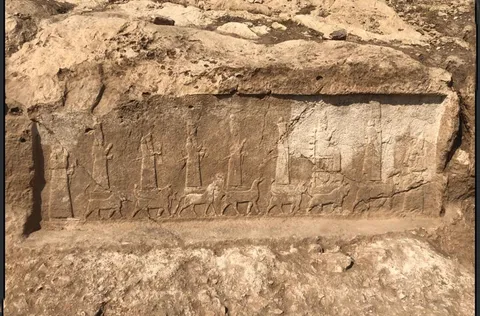 رونمایی از دیوارنگاره پادشاه مشهور آشور در کردستان عراق + عکس و فیلم