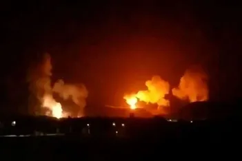 تصاویری از حمله عربستان و آمریکا به یک پایگاه الحشد الشعبی در در مرکز عراق