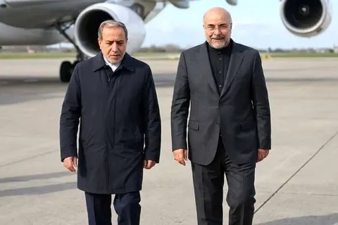 مذاکره قالیباف و عراقچی در حرم امام رضا (ع) خبر ساز شد