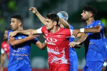 پرسپولیس یک - صفر استقلال