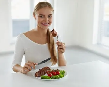 این غذا‌ها را شما را زیباتر می‌کنند