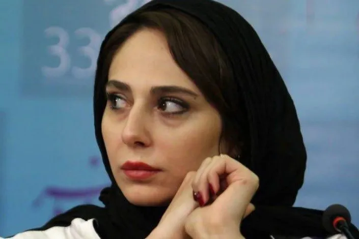 استایل شیک و ساده رعنا آزادی‌ور در جشن حافظ + عکس