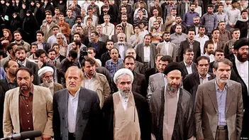 فیلم/افشاگری تکان دهنده درباره نقش دامادِ جبهه پایداری در فروش نفت ایران!