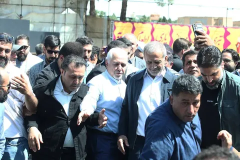 حضور جواد ظریف و مسعود پزشکیان در اصفهان