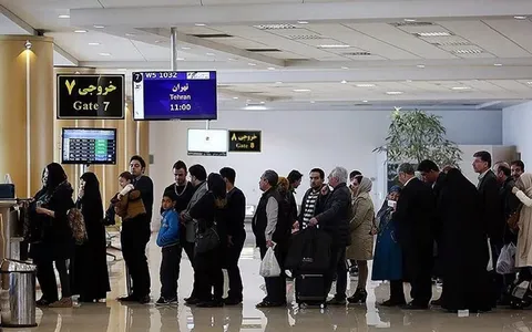 افزایش بی‌سروصدای عوارض خروج از کشور/هزینه سفر اول خارجی به ۹۰۰ هزار تومان رسید