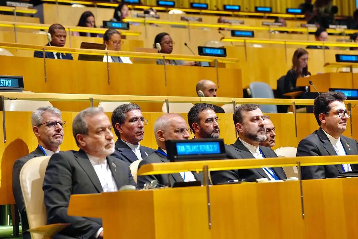 تصاویر پربازدید از هیئت ایرانی هنگام سخنرانی پزشکیان