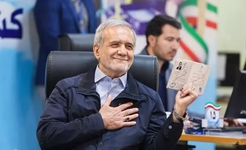 مسعود پزشکیان با فاصله معنا داری جلوست