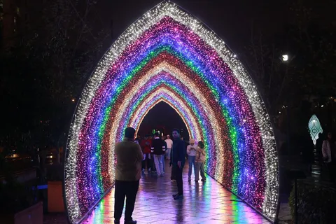 پارک ملت میزبان جشنواره نور در یلدای ایرانی