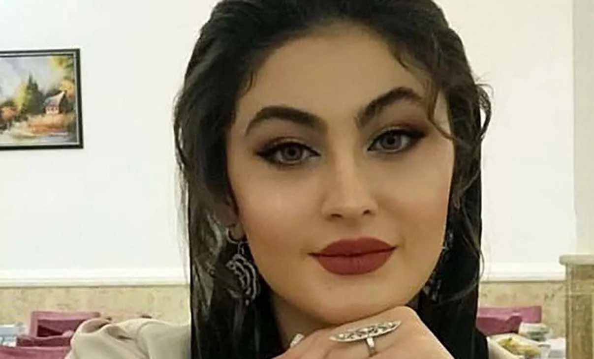رقص ریز مریم مومن در تولدش + فیلم