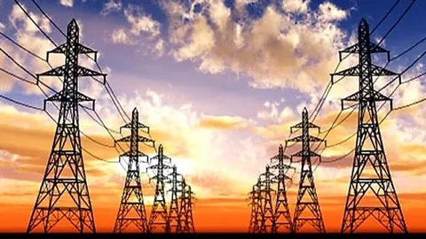 توضیحات وزیر نیرو درباره واردات برق کشور