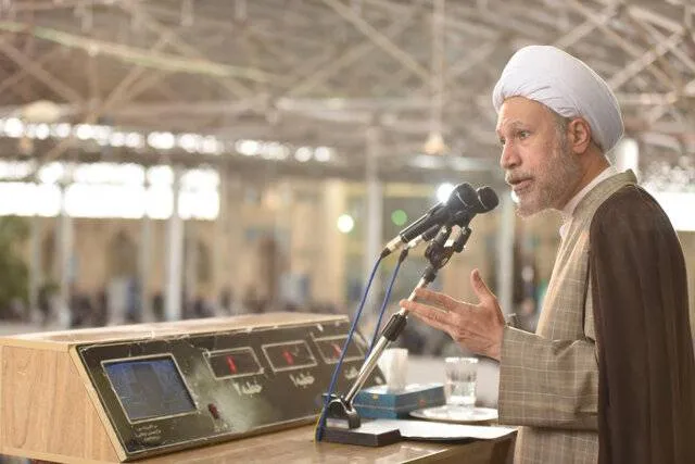 واکنش خطیب جمعه شیراز به تجمع دهه نودی‌های در بلوار چمران