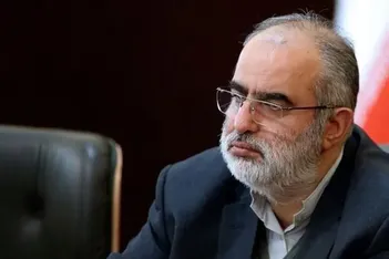 عکس/ اولین واکنش به شایعه امان‌نامه آمریکا برای عراقچی