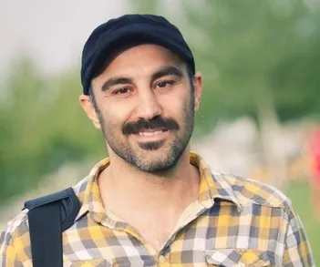 فیلم / پای محسن تنابنده به تبلیغات رستوران باز شد