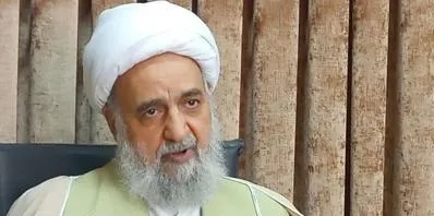 امام جمعه آران و بیدگل: زن نباید در معرض دید مهمان باشد