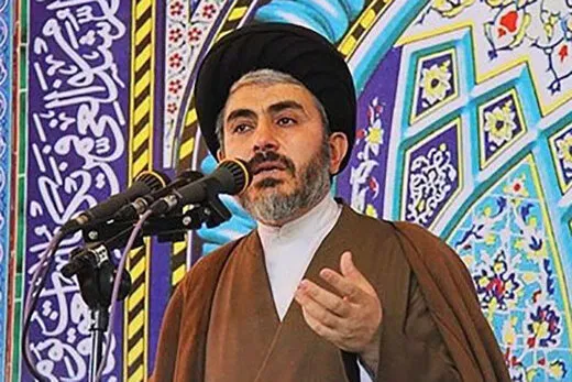 خطیب جمعه ارومیه: تورم افسار گسیخته کار دشمن است