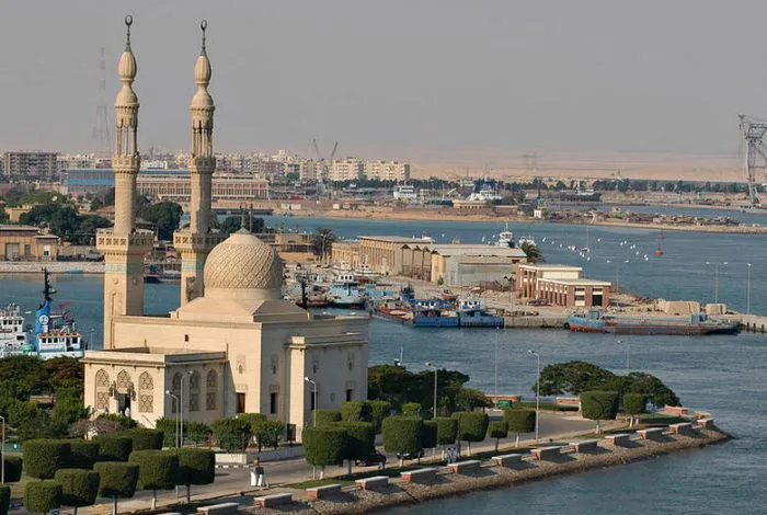 مناطق آزاد مصر درصدد جبران عقب‌ماندگی‌ها/ چین و روسیه به دنبال سرمایه‌گذاری در بنادر مصر