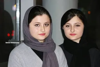 عکس / تغییرات ظاهری عجیب سارا و نیکا در ۲۲ سالگی