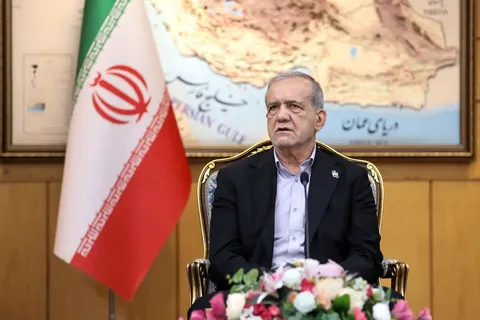 پزشکیان: پیام ملت ایران را به جهانیان خواهیم رساند