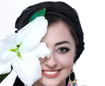 عکس / استایل تابستانی نفیسه روشن در یک خیریه