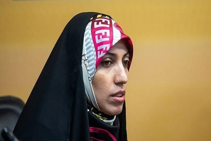 وکیل سپیده قلیان: الزام حضور آمنه سادات ذبیح‌پور در جلسه بعدی دادگاه