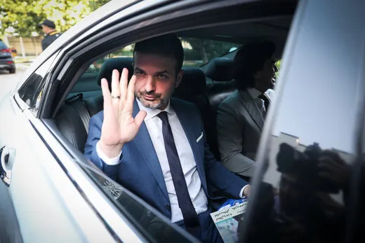 استراماچونی آماده بازگشت به استقلال +عکس