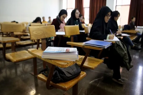 امتحانات دانشگاه آزاد طبق برنامه برگزار می‌شود