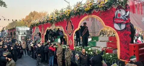 تشییع پیکر شهدای گمنام در روستای گردشگری توآباد در ایام فاطمیه