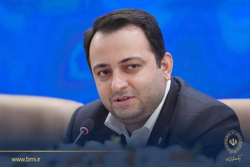 ترسیم نقشه راه بانک ملی برای آینده توسط سیفی؛ از توسعه زیرساختهای فناوری تا اصلاح مدل کسب و کار ترسیم نقشه راه بانک ملی برای آینده توسط سیفی؛ از توسعه زیرساختهای فناوری تا اصلاح مدل کسب و کار
