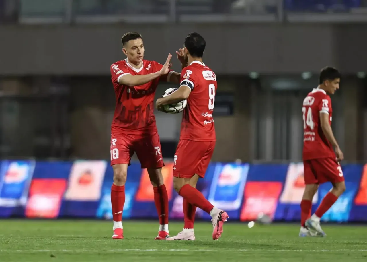 فوتبال پرسپولیس - چادرملو