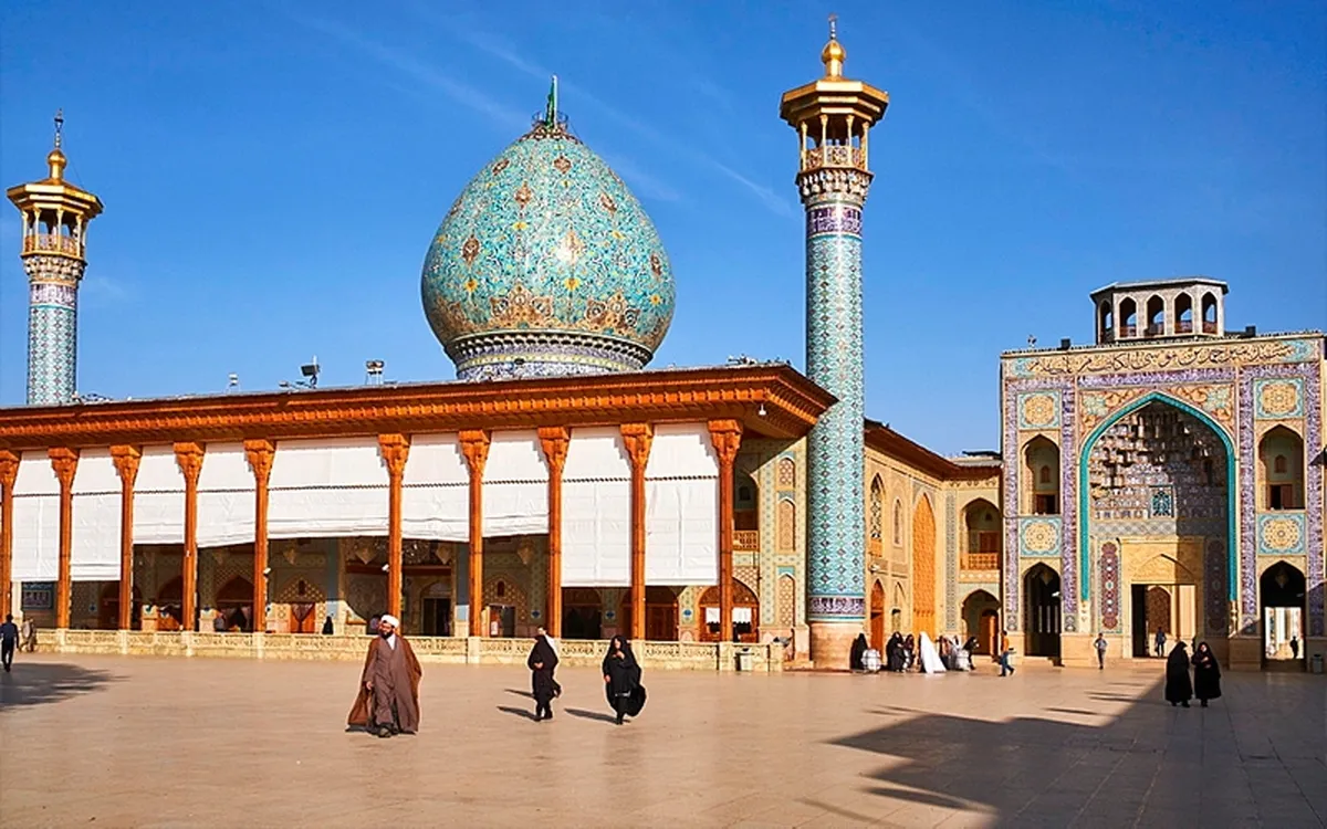 یک منبع امنیتی: عامل حادثه شیراز عنصر وهابی تکفیری بوده است