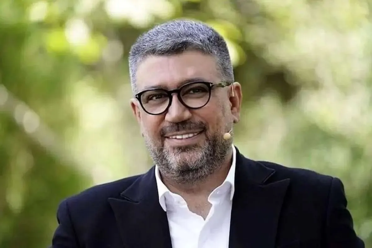 فیلم/ آوازخوانی احساسی رضا رشیدپور برای ایران