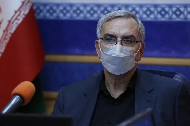 ۲۱ میلیون دُز واکسن کرونا در انبار‌های وزارت بهداشت/ ورود ۱۸میلیون دُز دیگر تا یکشنبه
