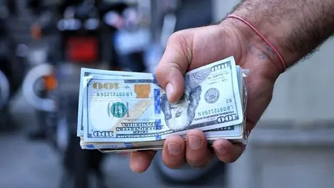 وضعیت «نه جنگ، نه صلح» بدترین شرایط برای متغیر‌های اقتصادی است/ قیمت دلار در دوراهی جهش و ریزش