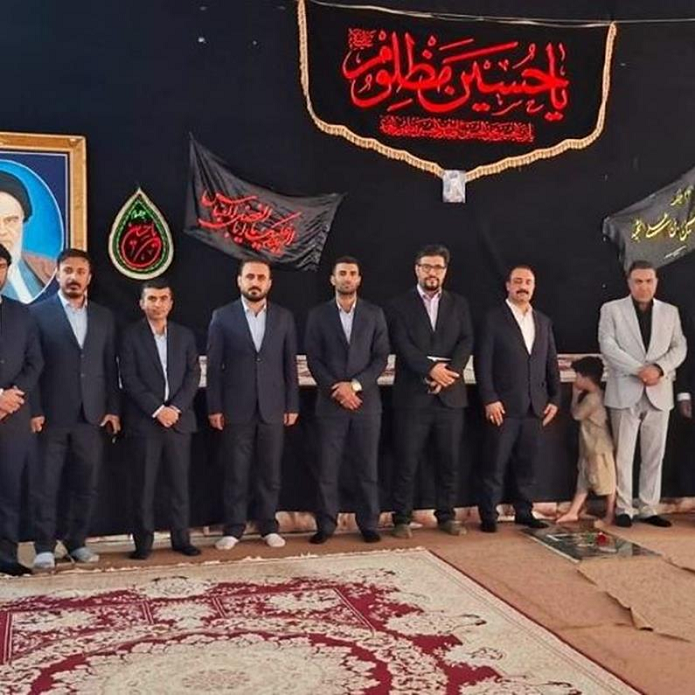 تجدید پیمان کارکنان بیمه دی کهگیلویه و بویراحمد با شهدا/ خدمت به خانوادههای معظم ایثارگران اولویت راهبردی است تجدید پیمان کارکنان بیمه دی کهگیلویه و بویراحمد با شهدا/ خدمت به خانوادههای معظم ایثارگران اولویت راهبردی است
