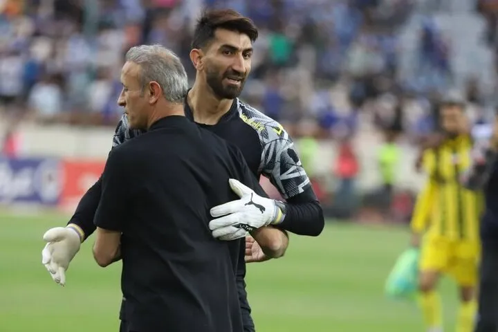 بیرانوند: دست‌بوس هواداران استقلال هستم