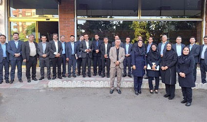 تأکید مدیرعامل بیمه معلم بر تقویت فعالیتهای بیمهای در کردستان تأکید مدیرعامل بیمه معلم بر تقویت فعالیتهای بیمهای در کردستان