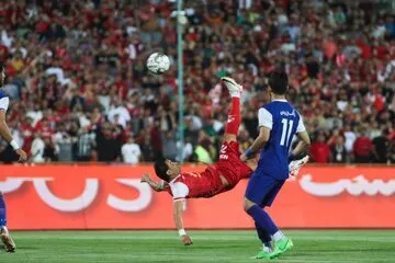 معادلات بهم ریخت؛ باور کنید، پرسپولیس به صدر جدول رسید