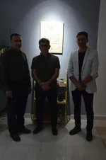 نگارخانه &laquo;اٌ&raquo; 
مجید افشار