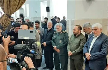 عکس/سردار قاآنی در مراسم اولین سالگرد شهادت سردار زاهدی