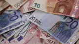 قیمت دلار و قیمت یورو امروز شنبه ۱۰ مرداد ۱۴۰۵ + جدول