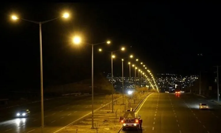 خاموشی معابر تهران و زورگیری