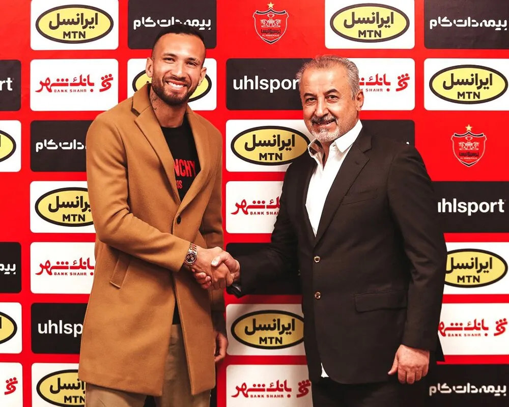 قرارداد مهاجم جدید پرسپولیس امضا شد