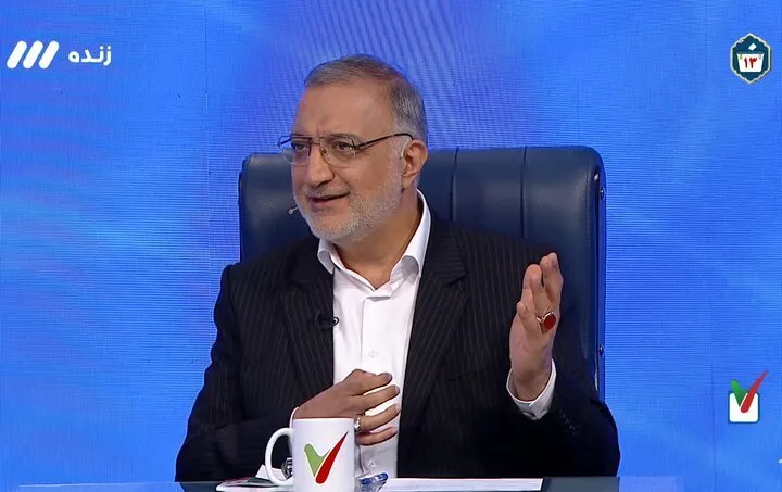 زاکانی: برخی آقایان علاقه دارند به واگن خانم‌ها در مترو بروند!