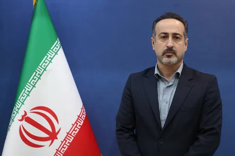 جواد آزاد کیست؟/ از مدیران مالی وزارت اقتصاد و دارایی را بشناسید