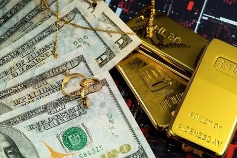 پیش‌بینی غافلگیرکننده از قیمت دلار؛ شرط رسیدن به کانال ۱۶۸ هزار تومان چیست؟